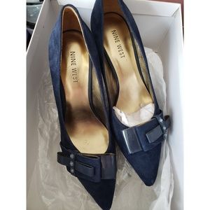 NIB Nine West Heels (teal)